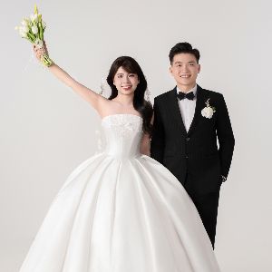 Quang Trường & Mai Tình Wedding site!
